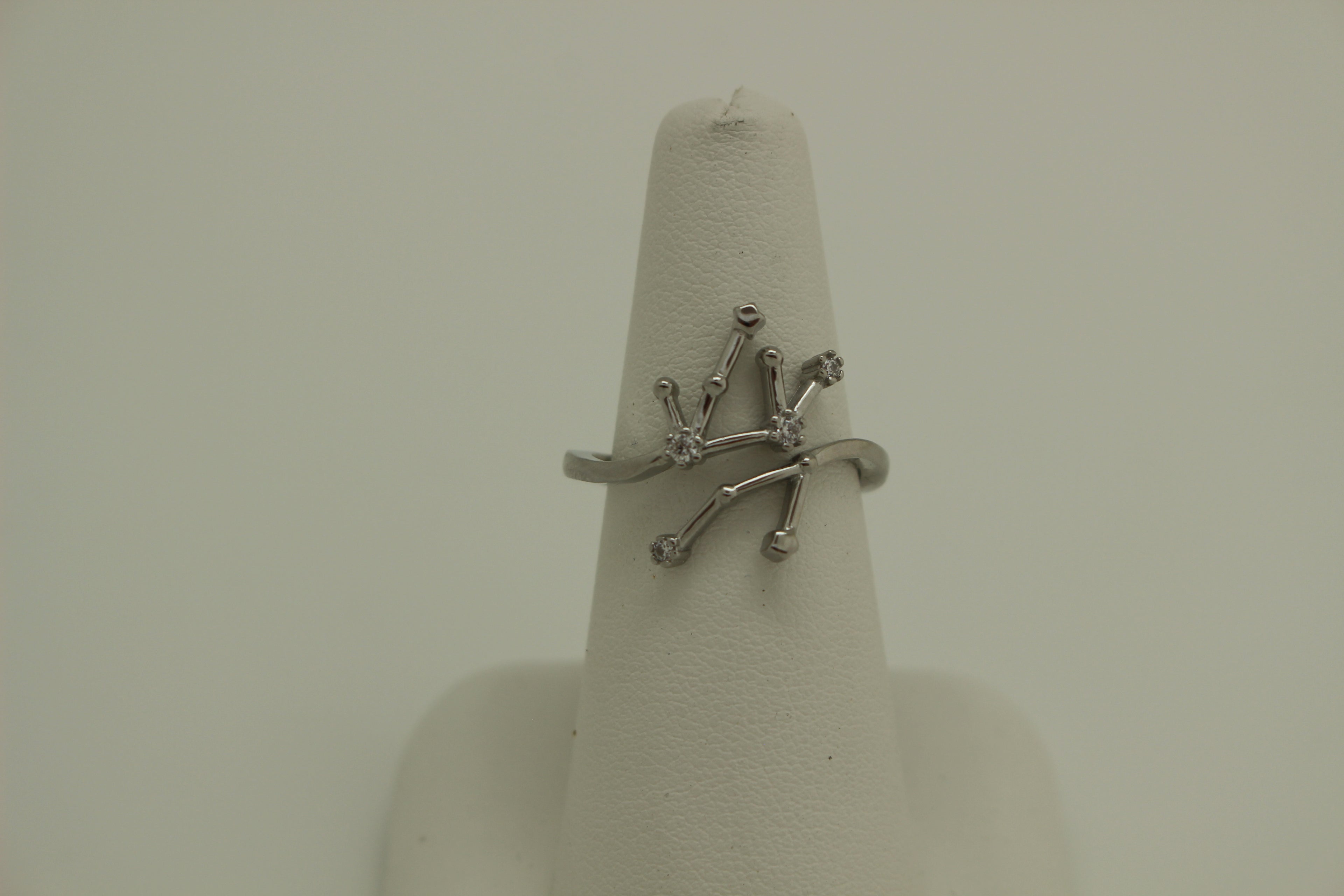 VIRGO ZODIAC CONSTELLATION RING