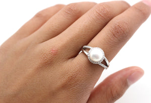 PEARL WITH CIRCLET STERLING SILVER RING (SMALL)