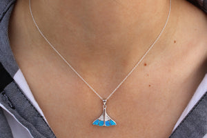 BLUE LAB OPAL STERLING SILVER PENDANT (TAIL)