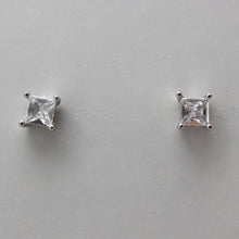 Load image into Gallery viewer, WHITE CUBIC ZIRCONIA STERLING SILVER EARRINGS (PRINCESS)