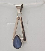 Load image into Gallery viewer, Kyanite Pendant - I1035