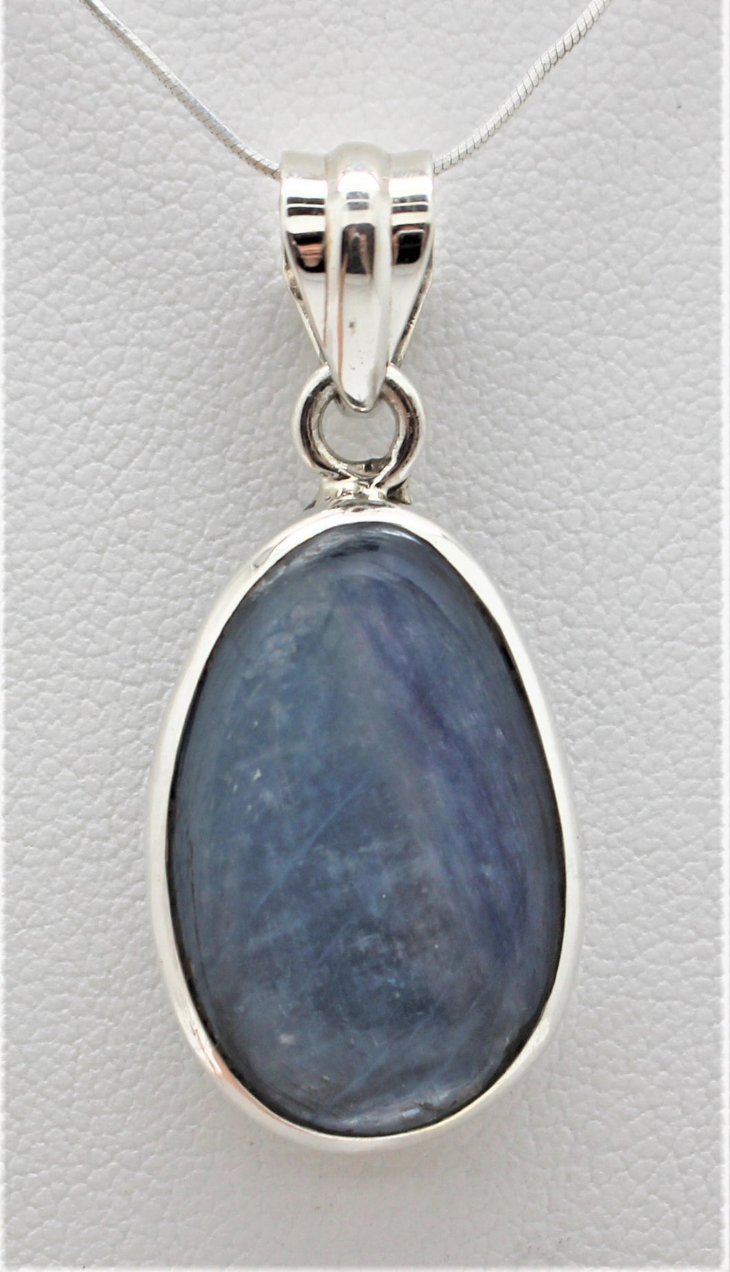 Kyanite Pendant - I1087