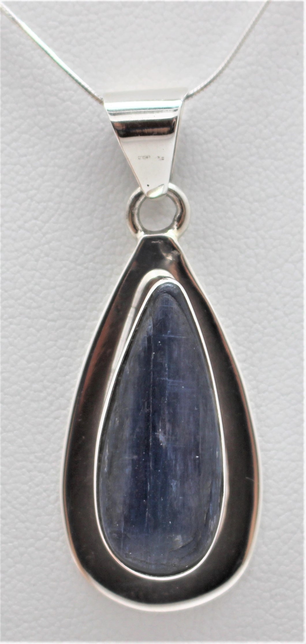 Kyanite Pendant - I1091