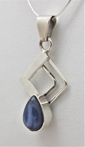 Kyanite Pendant - I1108