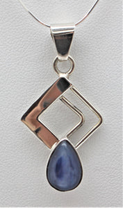 Kyanite Pendant - I1108