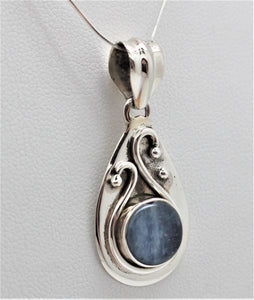 Kyanite Pendant - I1079