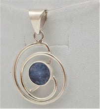 Load image into Gallery viewer, Kyanite Pendant - I1033