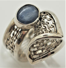 Load image into Gallery viewer, Kyanite Ring - I1063