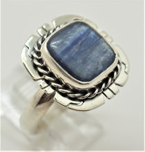 Load image into Gallery viewer, Kyanite Ring - I1070